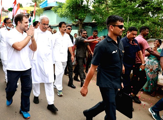 Rahul having knee problem: Another Cong stunt in the ‘Pad-Yatra’