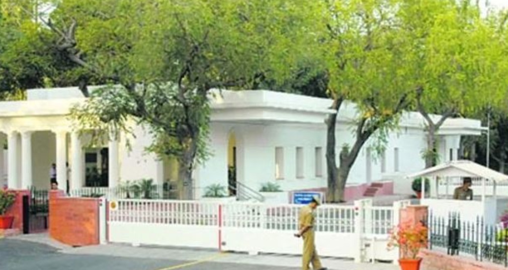 Security Breach at PM House: Is sitting idle Delhi Police insinuating something?