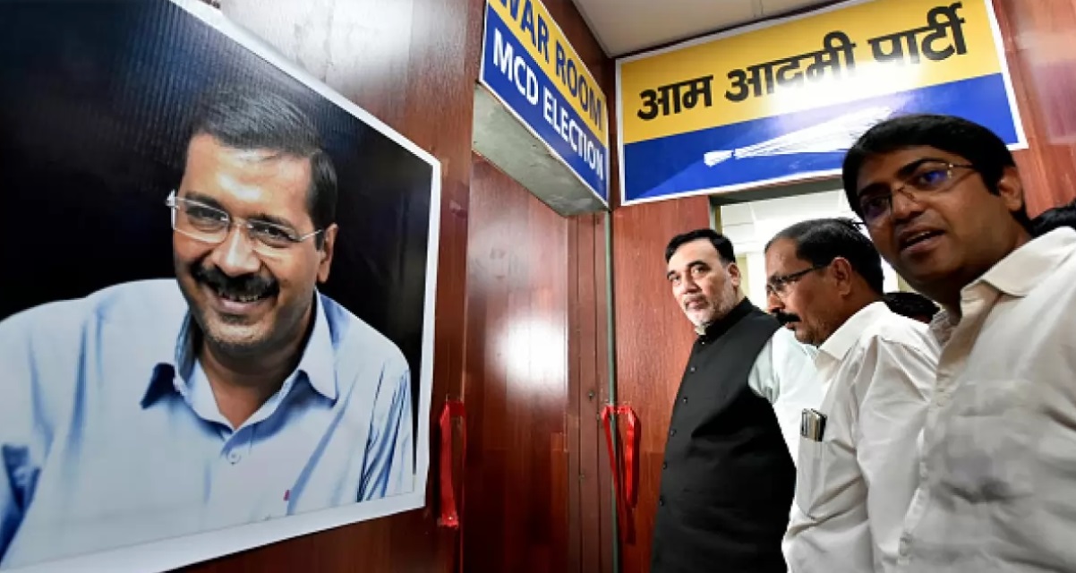 BJP’s Sting – ‘Nautanki’ for Kejriwal : Mukesh Goyal & AAP unaffected at all