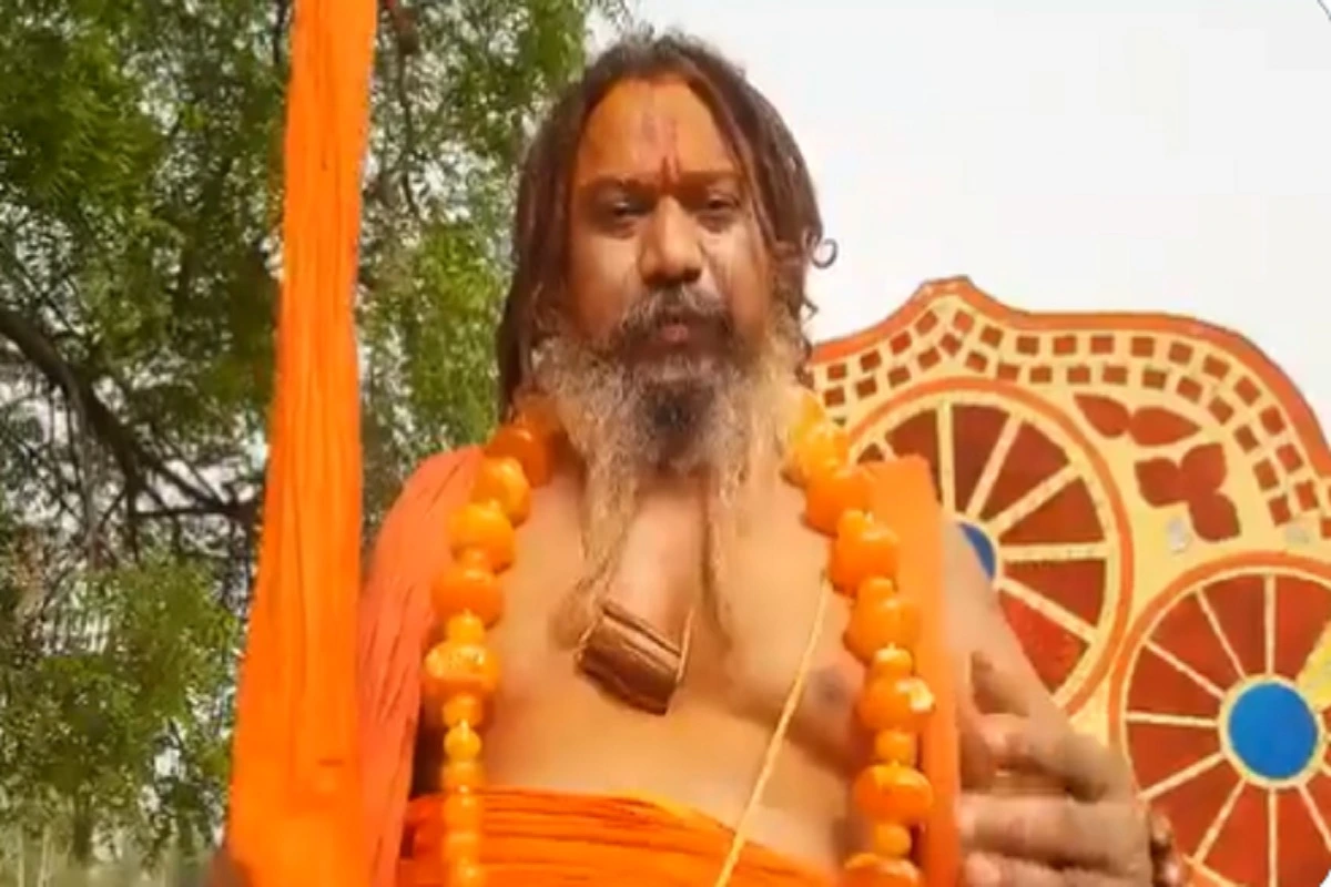 Pathan Controversy: ‘I Will Burn That Jihadi Alive’ – Ayodhya Saint’s Threat To Shahrukh Khan