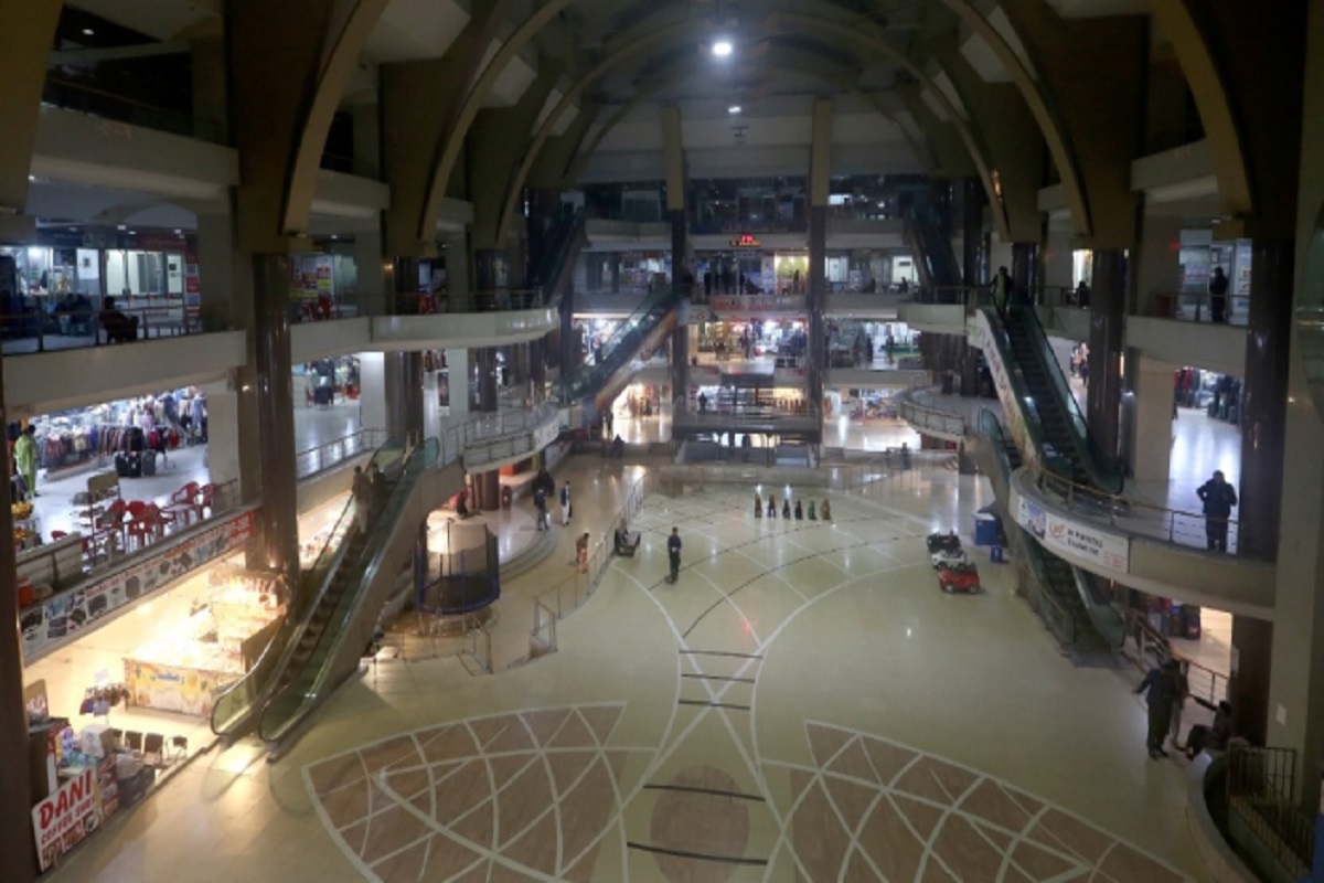 Pakistan Crisis: Several Malls And Shops Shut Down To Save Energy Consumption; Government To Take Measures