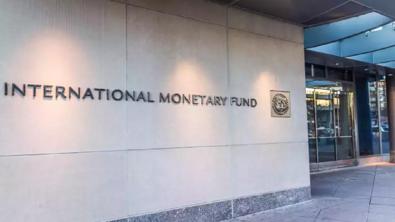 International Monetary Fund(IMF)