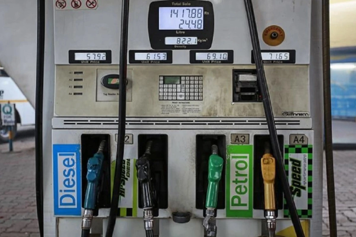 10 April 2023: Petrol And Diesel Rates Remain Constant, Check Prices Of Delhi, Mumbai, Chennai And More