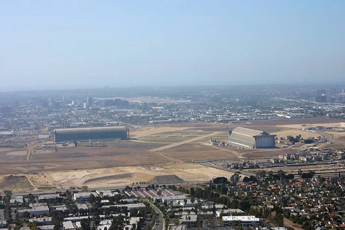 US: California Military Base Locked Down After Vehicle Runs Gate