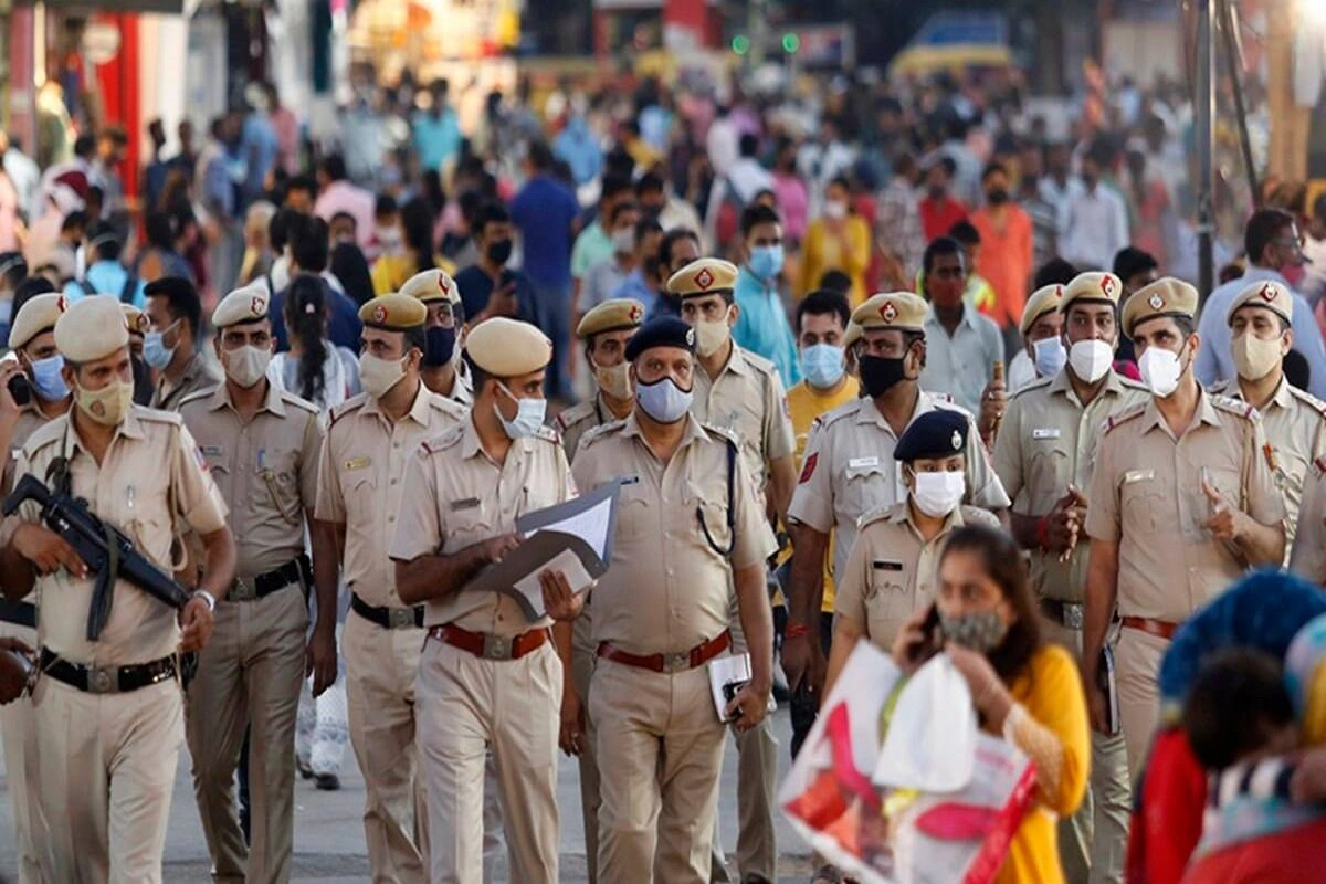 Delhi Police Caught Spoofing Gang Which Tried To Trick Ministers & Police Officials