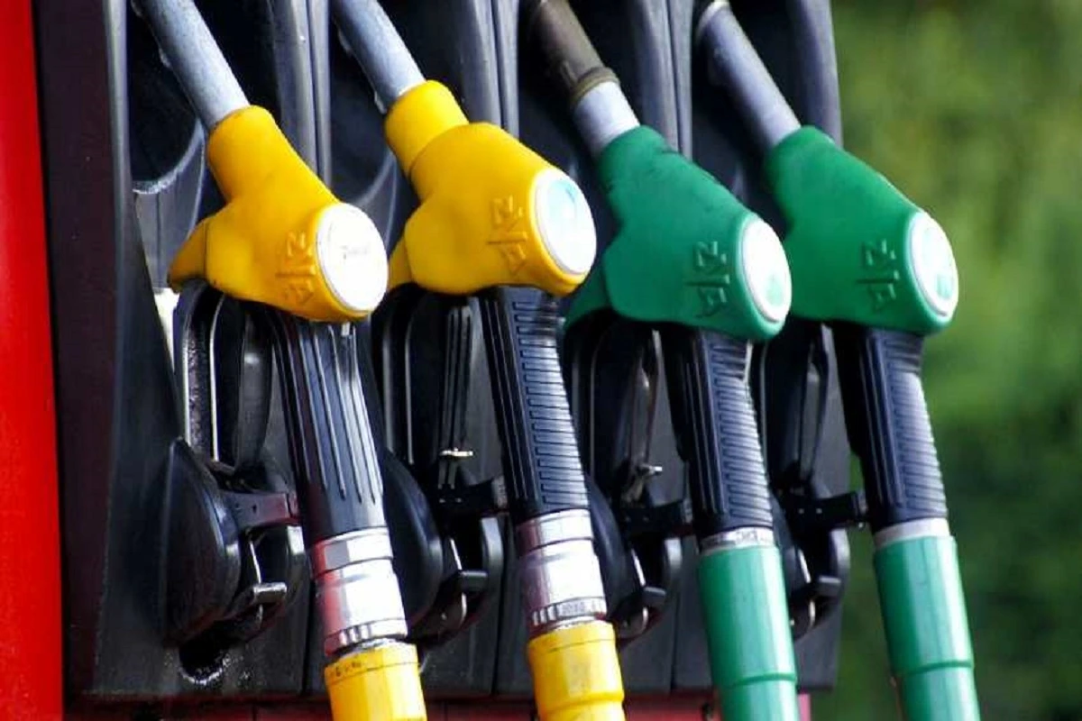 28 April 2023: Petrol And Diesel Prices Remain Constant Today, Check Rates Of Metro Cities