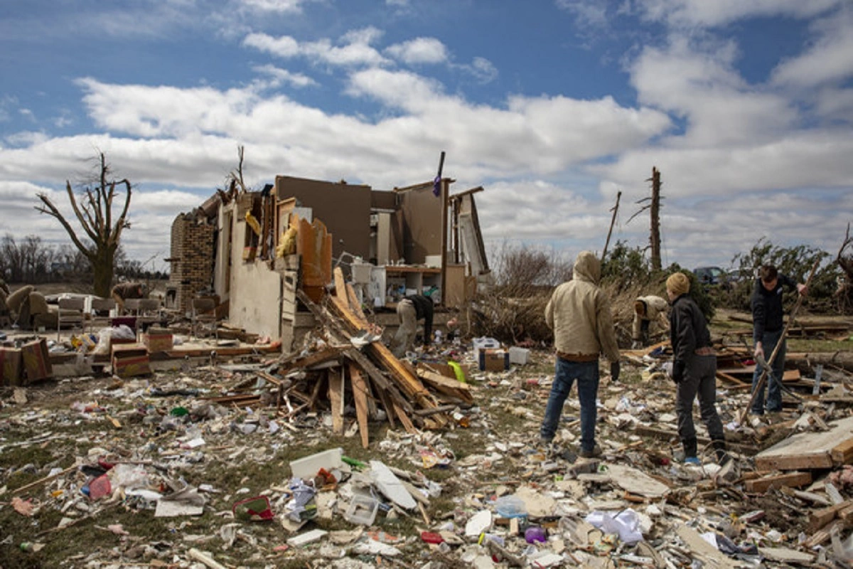 26 Died As Tornado Hits US Midwest And South