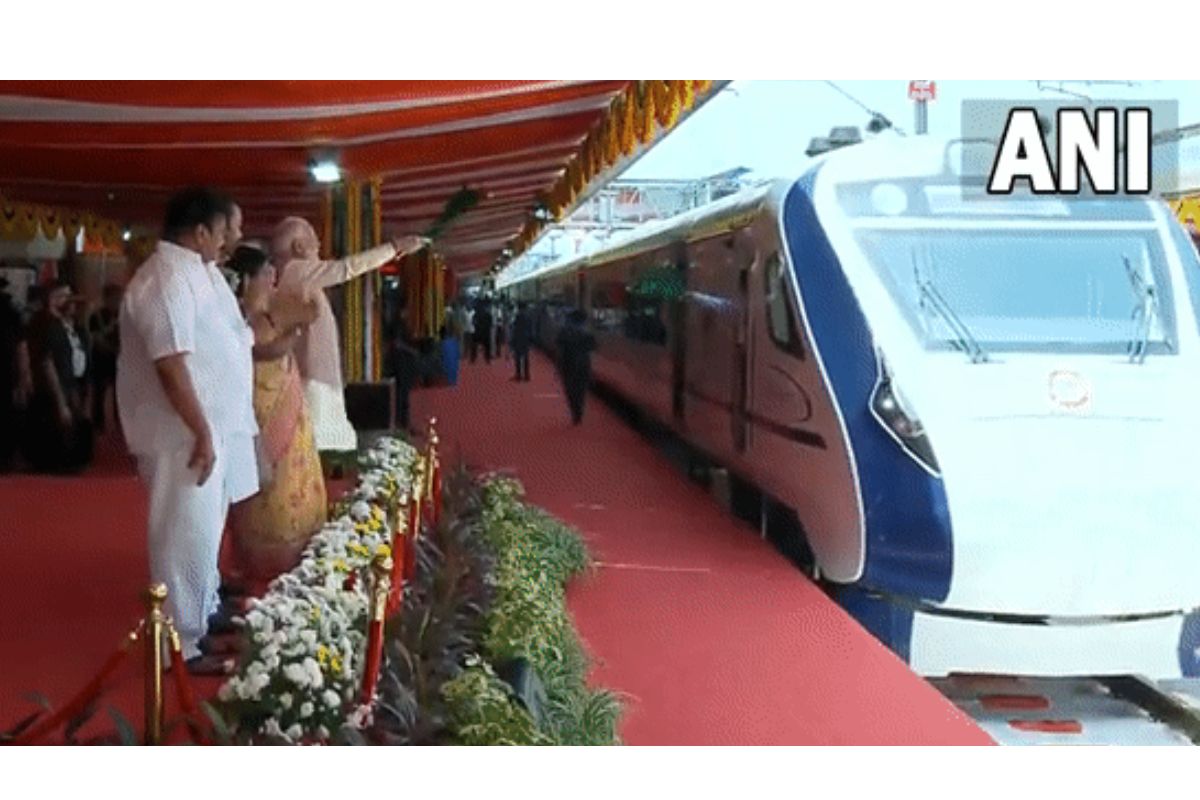 Prime Minister Modi Flags Off Secunderabad-Tirupati Vande Bharat Express