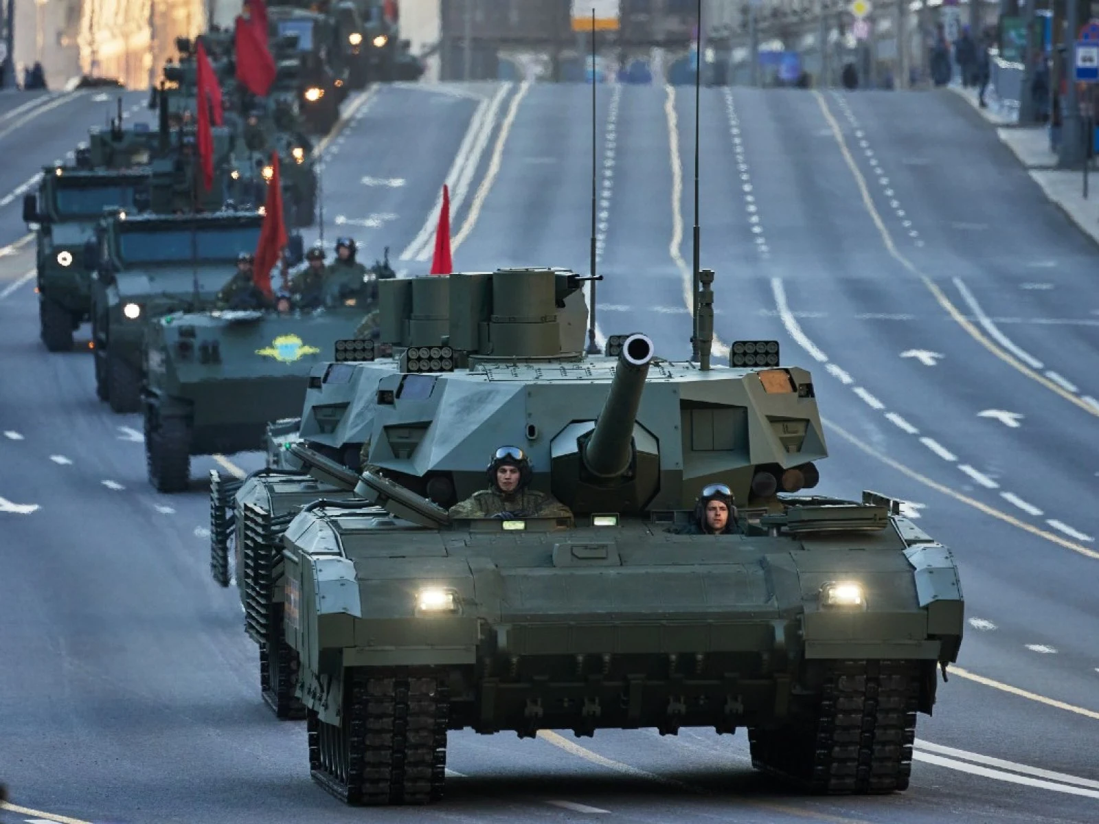 Russia’s New T-14 Armata Battle Tank Debuts In Ukraine