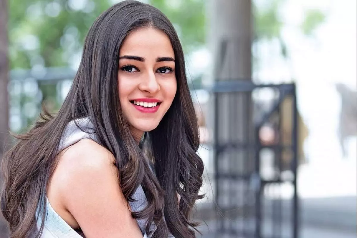 Ananya Pandey Is Single, Clears Her Mom Bhavana Amid Her Dating Rumors With Aditya Roy Kapur