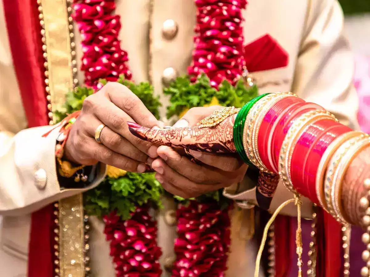 Wedding Melodrama: MP Groom Falls For His Temporary Wife