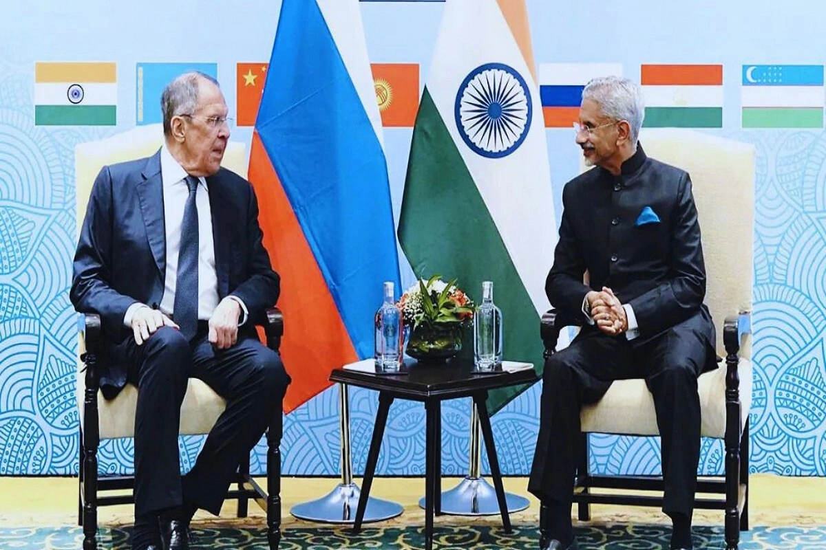 Russia Claims To Have Billions Of Indian Rupees That It Can’t Use