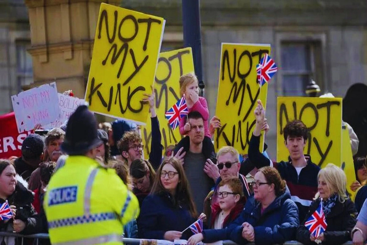 Scotland Yard Upholds The Arrest Of Anti-Monarchy Demonstrators At Coronation