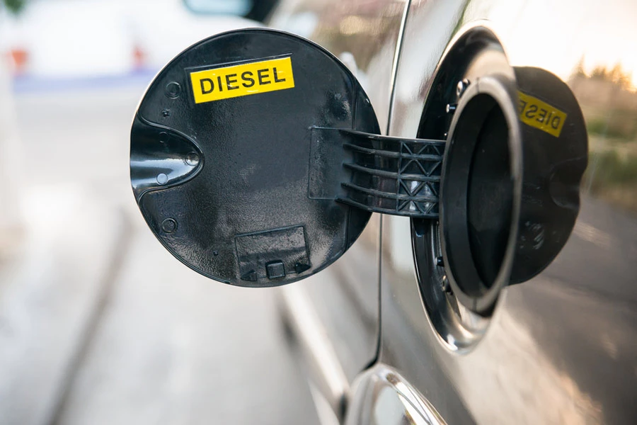 Oil Ministry: Government Yet To Accept A Report That Calls For Ban On Diesel Vehicles In Certain Cities