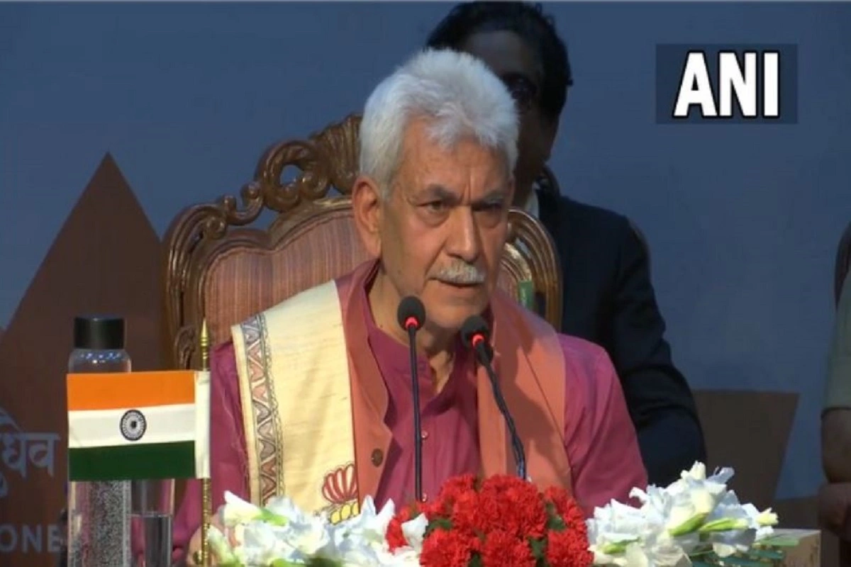 J-K Will Soon Be In World’s Top 50 Travel Destinations: LG Manoj Sinha