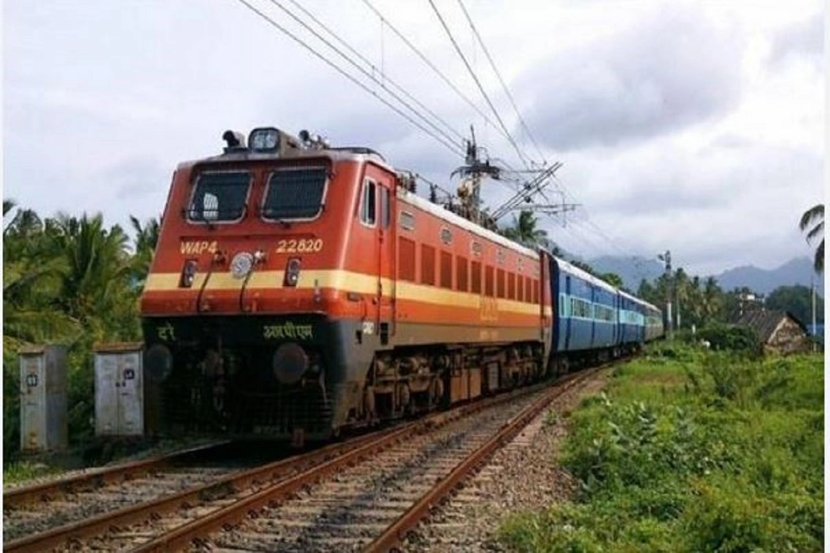 J-K: Train Connectivity Reaching Kashmir Under PM Modi Government