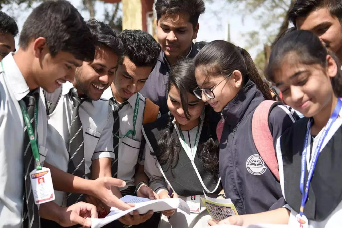 CBSE Class 12th Result 2023 Declared At results.cbse.nic.in, Follow These Steps To Check Your Marksheet