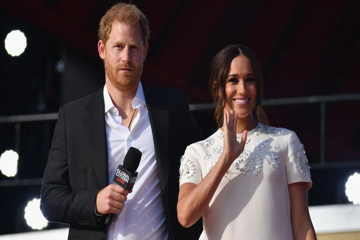 Prince Harry, Wife Meghan In ‘Near Catastrophic Car Chase’ With Paparazzi