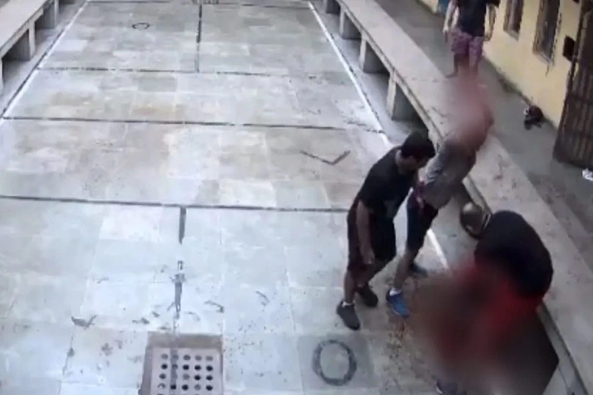Disturbing CCTV Footage Reveals How Rivals ‘Brutally Stabbed’ 100 Times Gangster Tajpuriya In Delhi’s Tihar Jail