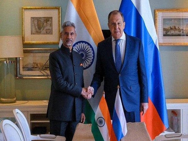 BRICS FMs Meet: Jaishankar, Russian Counterpart Lavrov Discuss Issues Of Bilateral Agenda; Int’l, Regional Problems