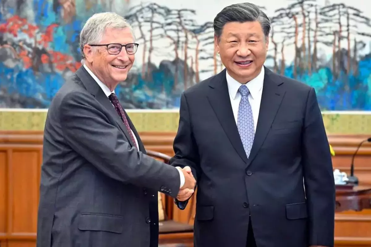 Xi Jinping with Bill Gates