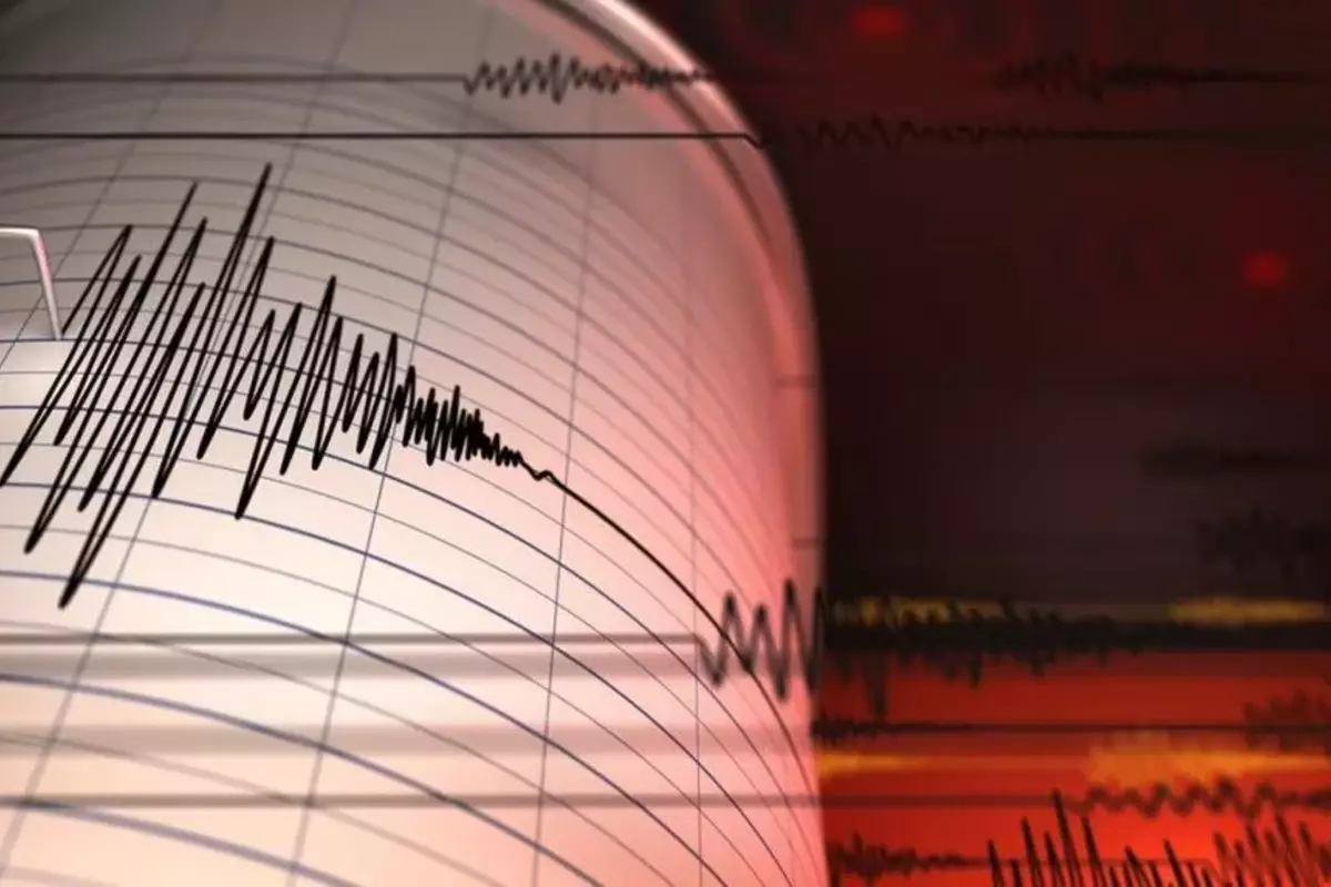A 4.8 Magnitude Earthquake Hits Bangladesh; Tremors Felt In Other Parts of Northeast India