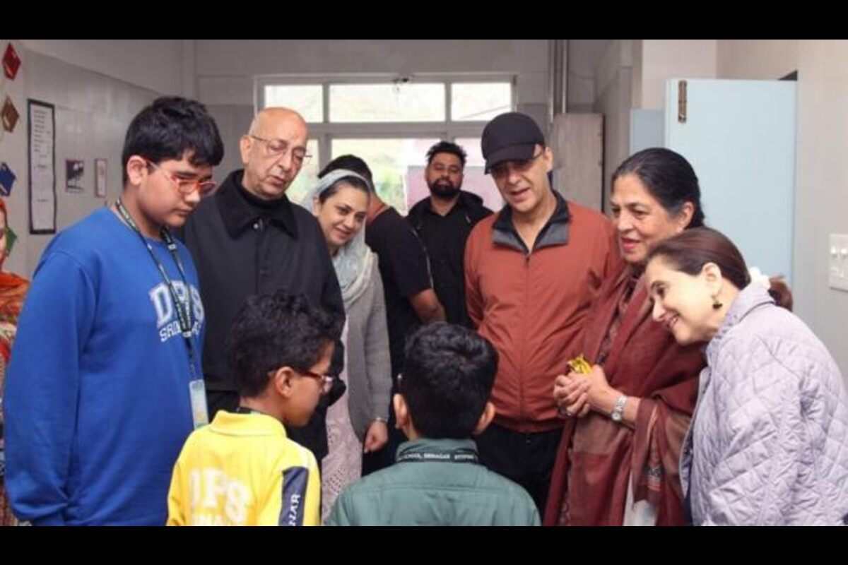 J-K: Vidhu Vinod Chopra, Anupama Chopra Inspire Students At DPS Srinagar