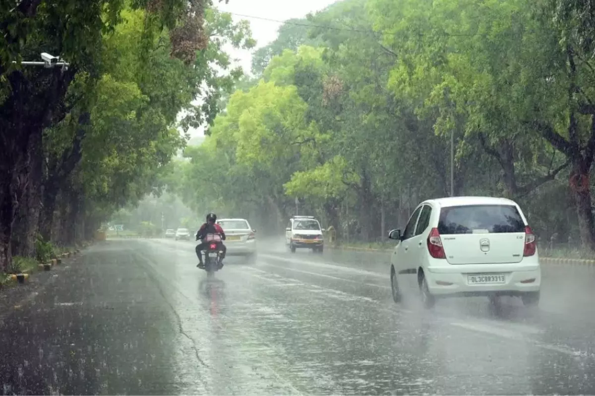 IMD Issues Yellow Alert Following Heavy Downpour And Thunderstorm Hit Areas Of Delhi