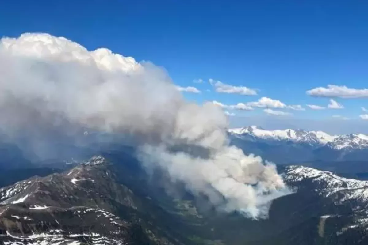 Scientists Detect Canada Wildfires Smoke As Far As Norway