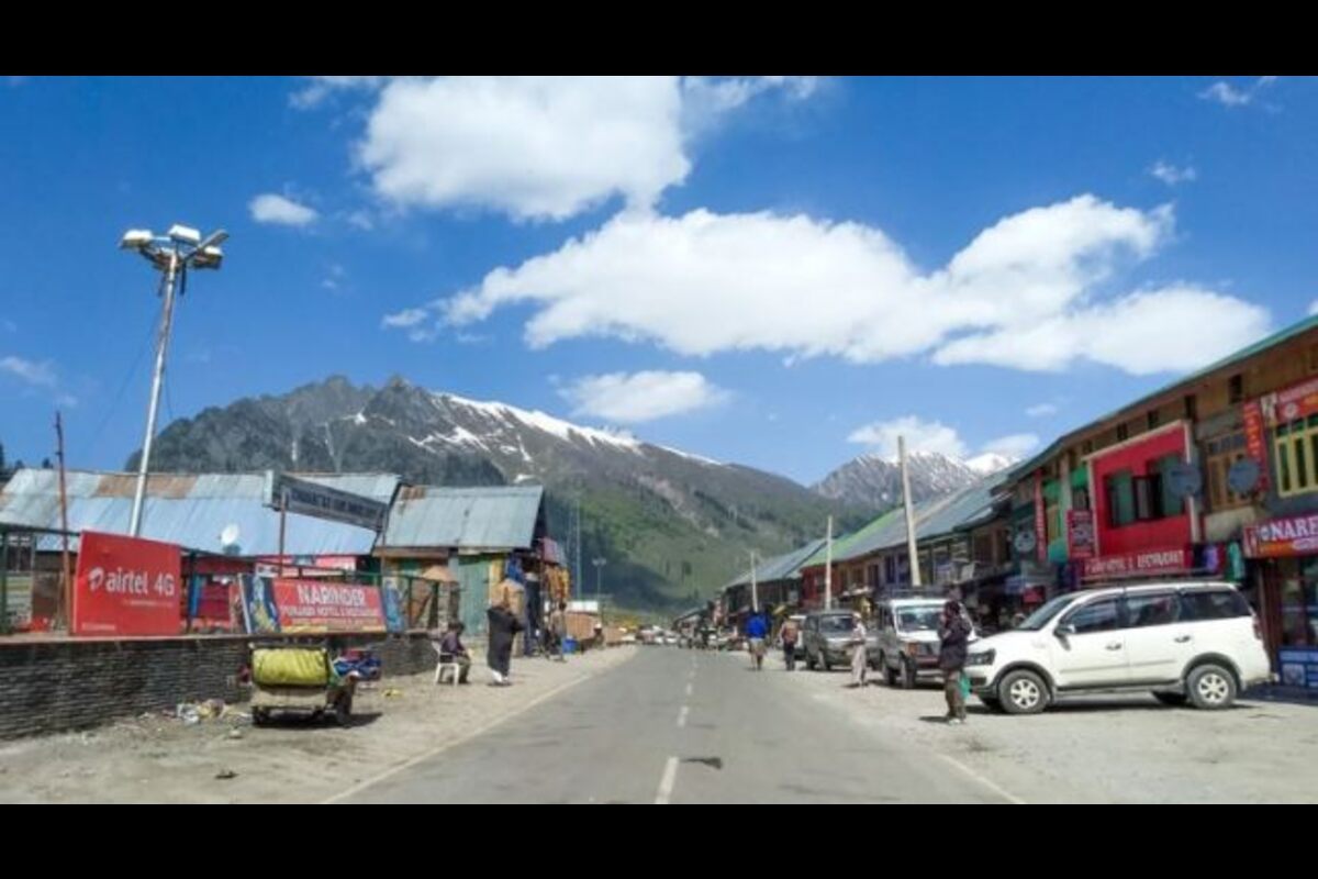 Taxi Rates Fixed in J&K’s Sonamarg To Facilitate Tourists