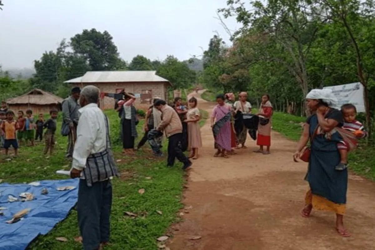 Great Initiative By Meghalaya Village! People Join In Himalayan Clean-Up