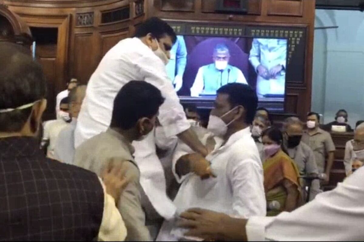 Bihar News: Sanjay Singh Climbs On Table And Speaker Marshals Him Out After Proceedings Halted Within 4 minutes In Legislative Assembly