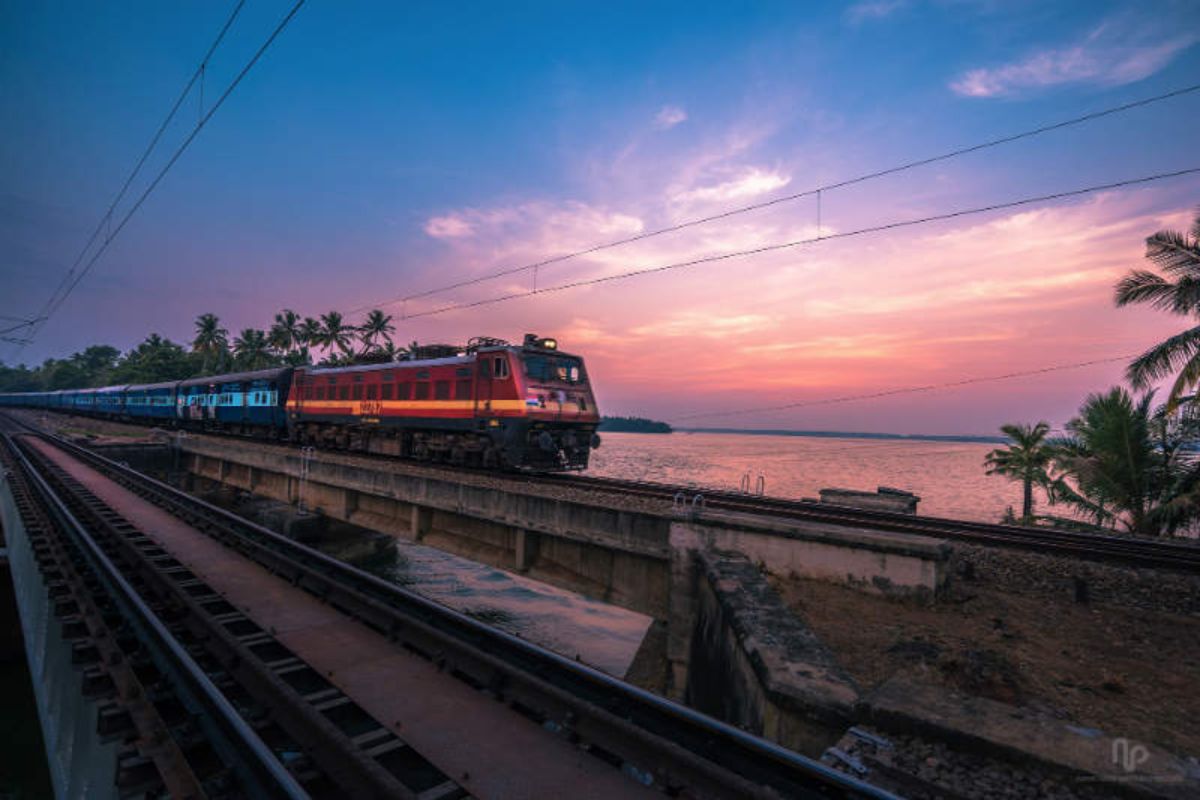 Indian Railway to Introduce Affordable Non-AC Vande Sadharan Train