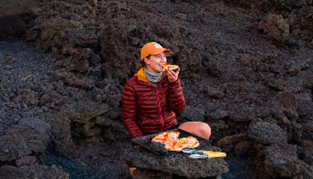 Woman Eats Pizza Cooked On Guatemala’s Active Volcano; Video Goes Viral