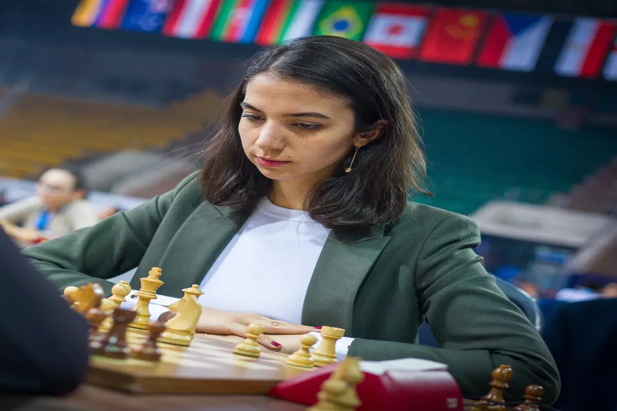 Iranian Chess Player Withdrew Hijab Receives Citizenship In Spain