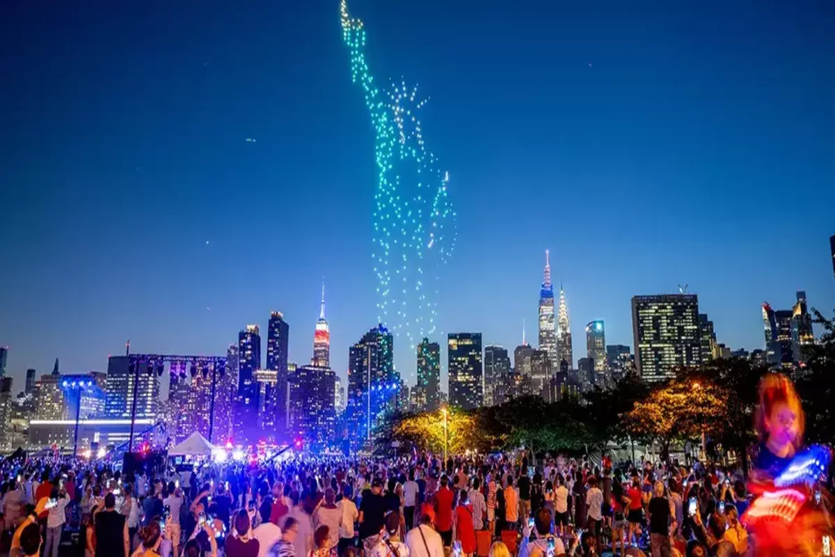 Statue Of Liberty Comes To Life In A Spectacular Drone Show In New York