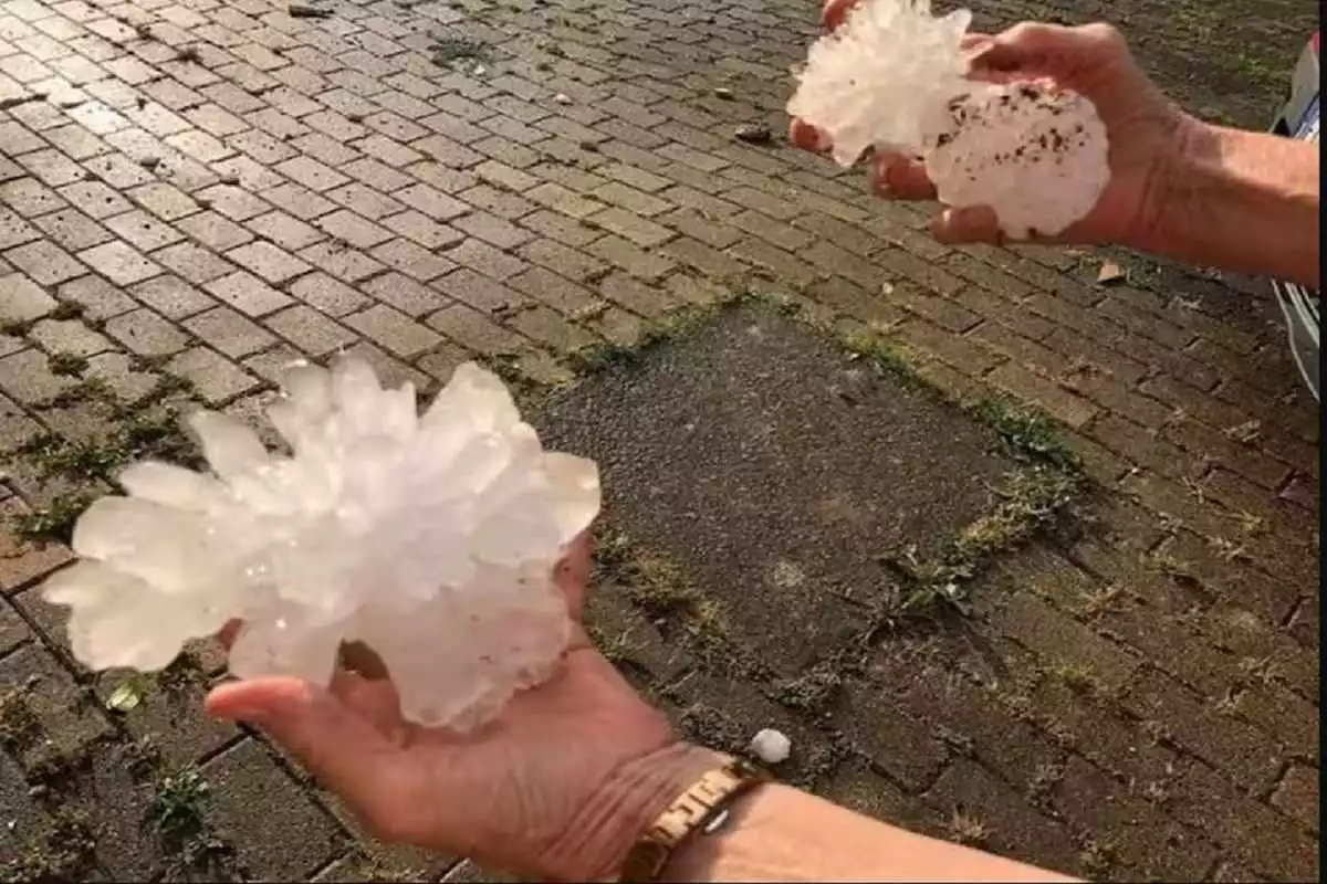 More Than 100 People Are Hurt By Tennis Ball-Sized Hailstone In Venice