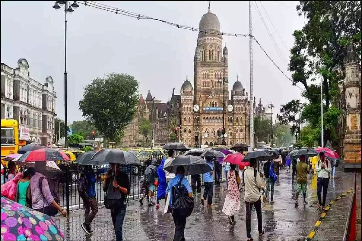 High alert in Mumbai due to heavy rain