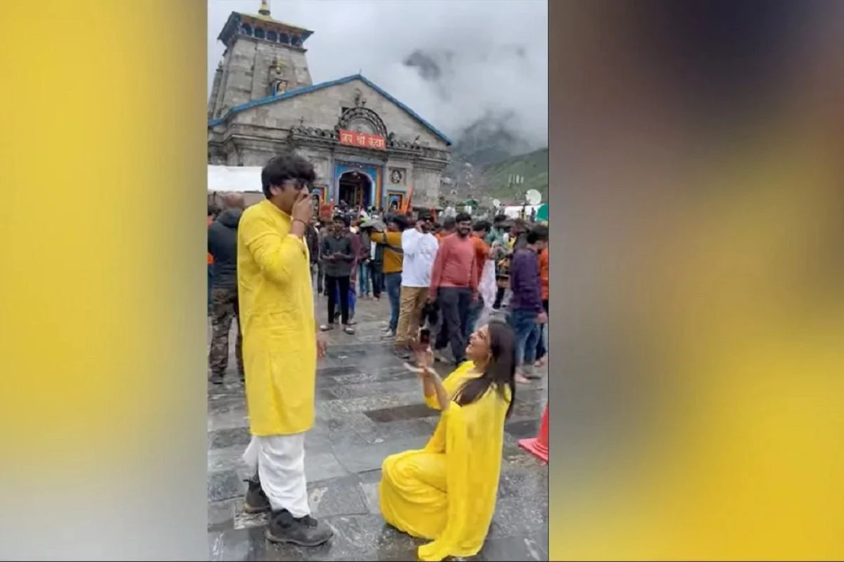 Internet Divided As A YouTuber Proposes Her Partner In Front Of Kedarnath Temple
