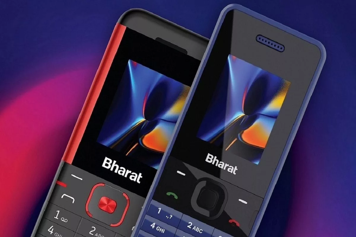 A Rs.1000 4G Phone With Digital Pay And Streaming! Who Can Give It All?