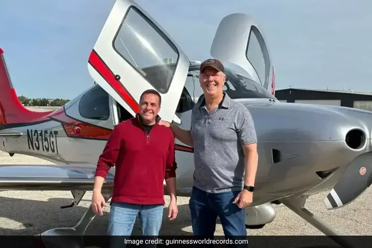  United States: Two Pilot Sets An Aviation Record By Flying Over 48 States Sharing Borders