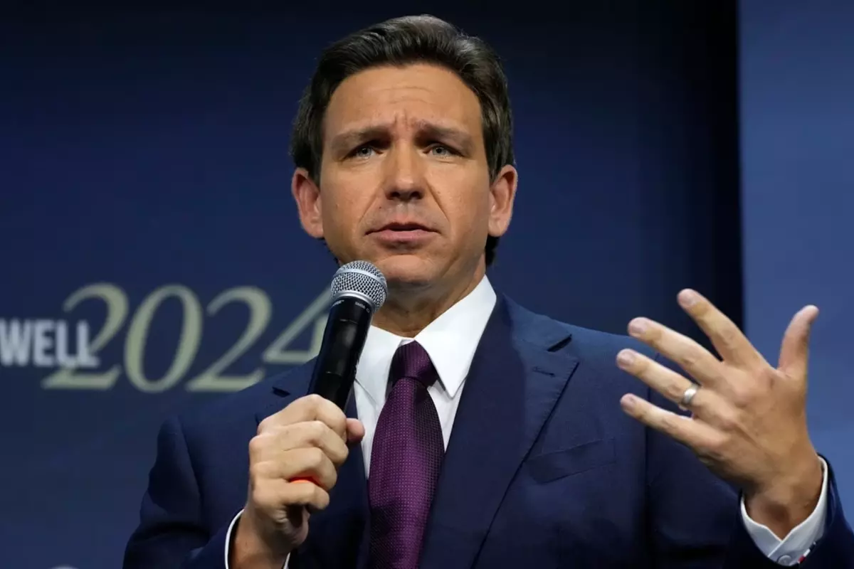 Disney ‘VERSUS’ DeSantis, DeSantis Bashed By Theme Park Titan In Efforts To Remove Himself From Lawsuit