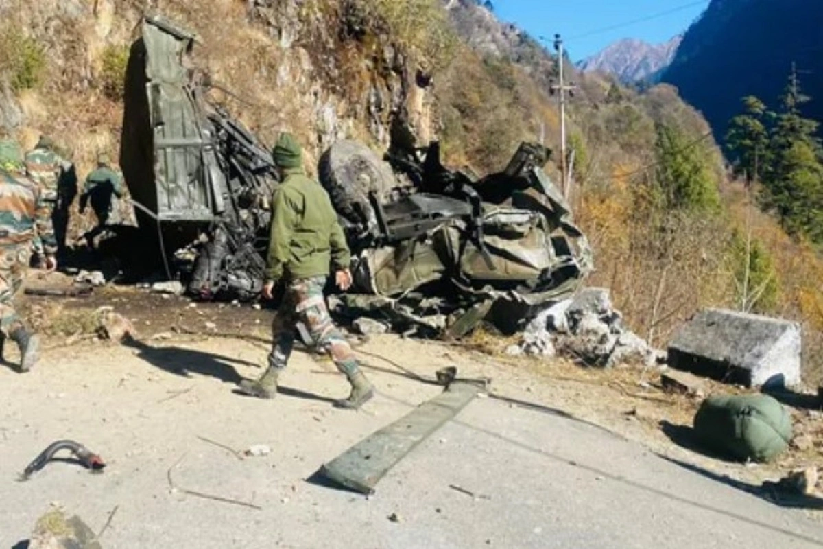 Ladakh Army Truck Crash: 9 Soldiers, Including JCO, Killed as Vehicle Falls into Gorge