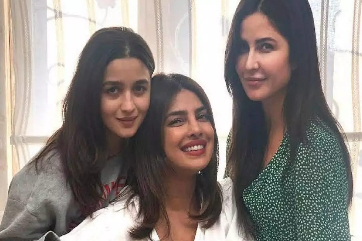 Jee Le Zaraa: Reema Kagti DISPROVES Rumours And CONFIRMS That The Project Will Be Starring Priyanka, Katrina, and Alia