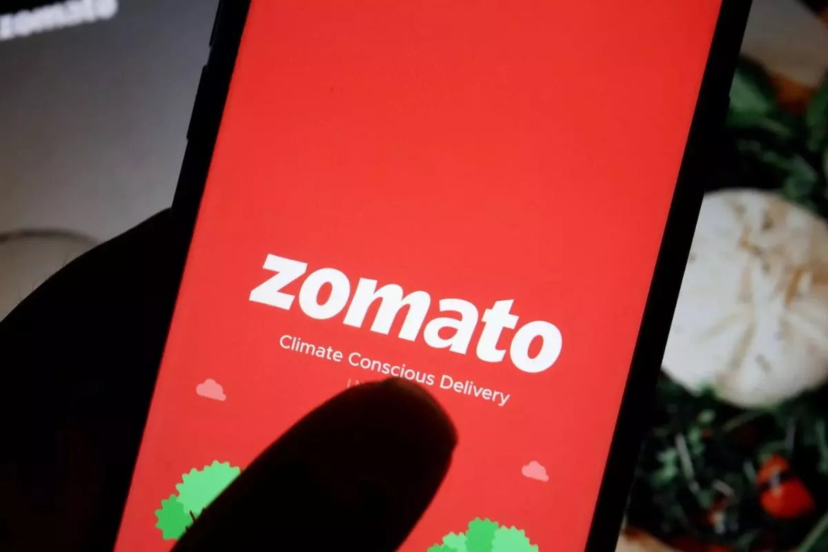Internet Suggests Launching ‘Deliver a Slap’ Option To Zomato Over This Post; See How Hilarious This Is!