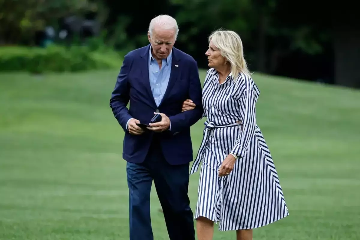 Joe Biden with his wife Jill Biden