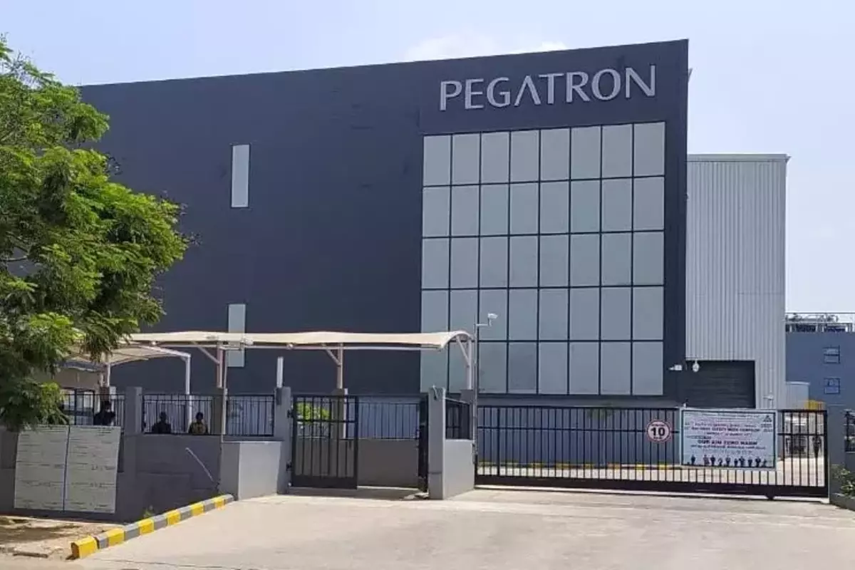 Pegatron Restarts iPhone Production