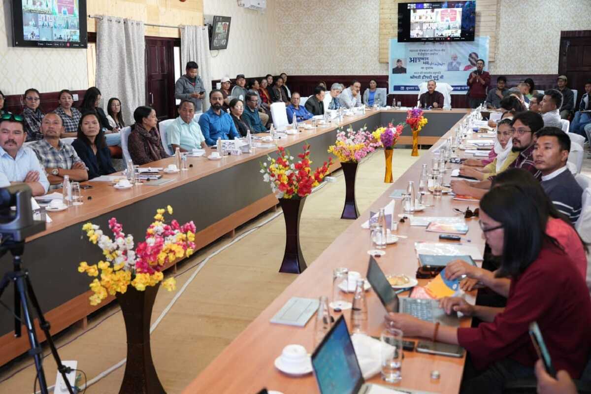 Hon’ble LG Ladakh Brig. Dr. B. D. Mishra Chairs State Level Launch Event Of Ayushmann Bhav Campaign