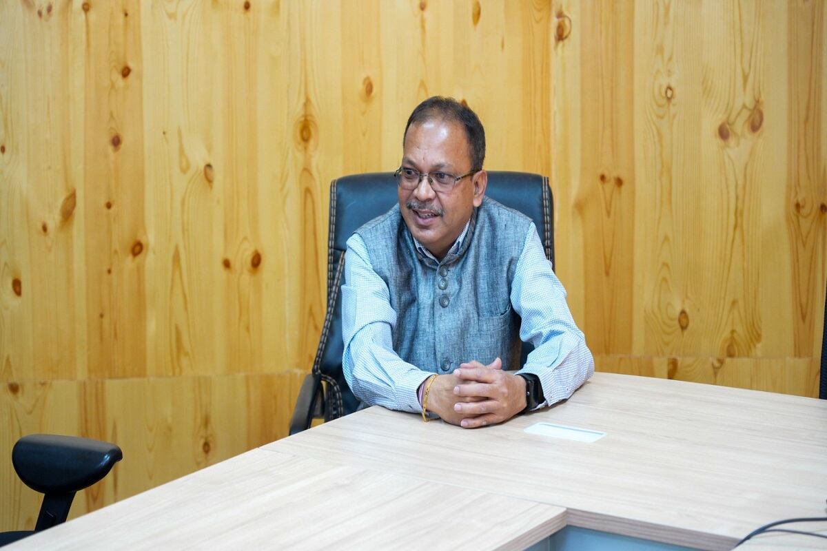 Secretary Of General Administration Department, UT Ladakh Yatinder M. Maralkar Launches Workshop To Celebrate Hindi Diwas