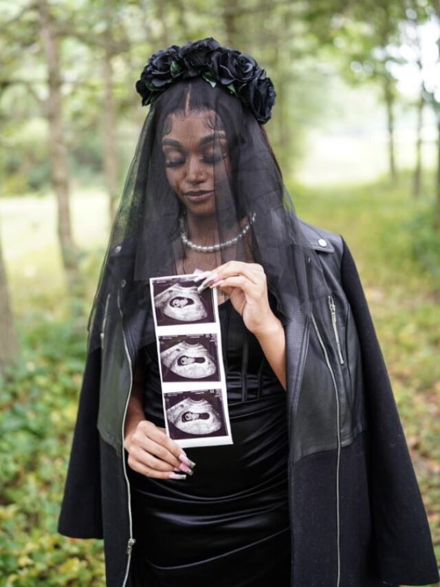 Us Woman S Funeral Themed Pregnancy Photoshoot Will Leave You Baffled